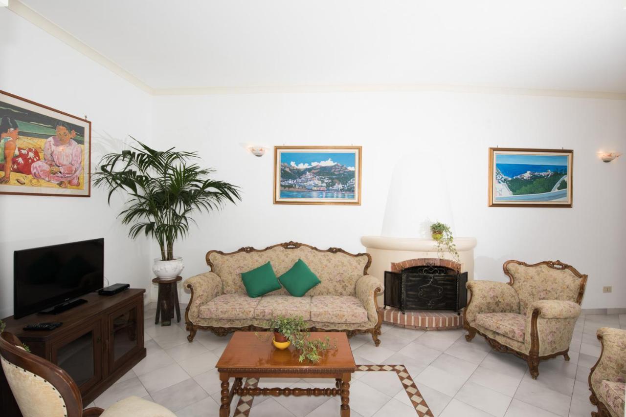 Villa Savina - Elegant Family Villa Overlooks Amalfi Coast - Ποζιτάνο Εξωτερικό φωτογραφία